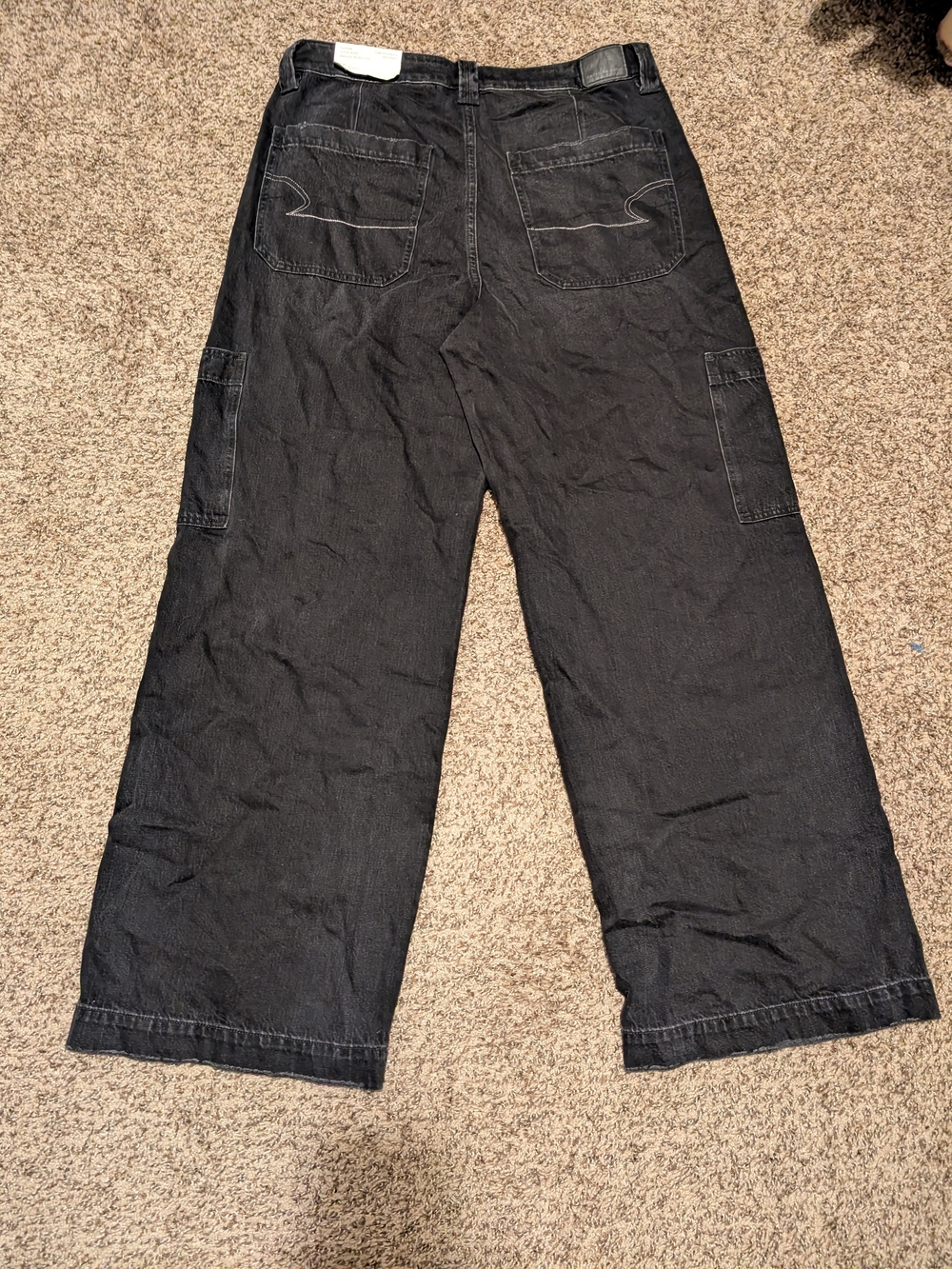 American Eagle Outfitters Black Wide-Leg Cargo Pants